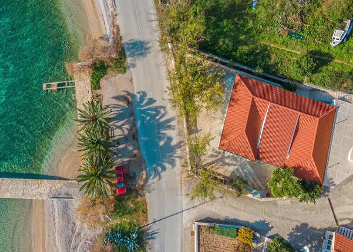 Ponar With Swimming Pool