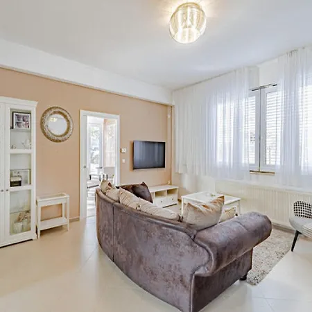 Villa Ponar With Swimming Pool